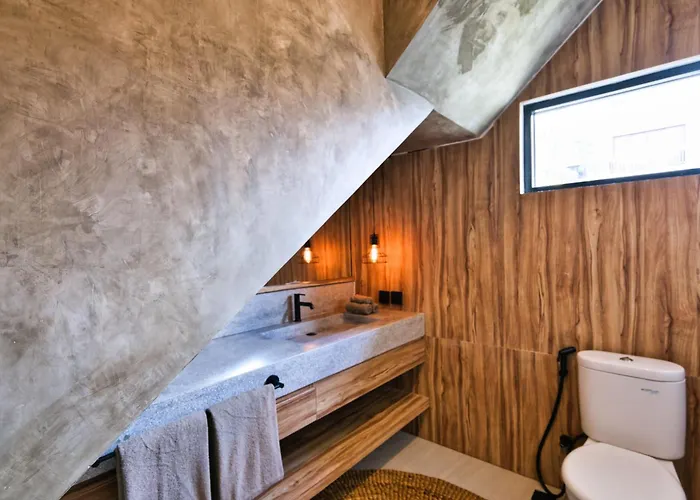 Berawa Townhouse Unit 5 By Betterplace * Canggu (Bali)