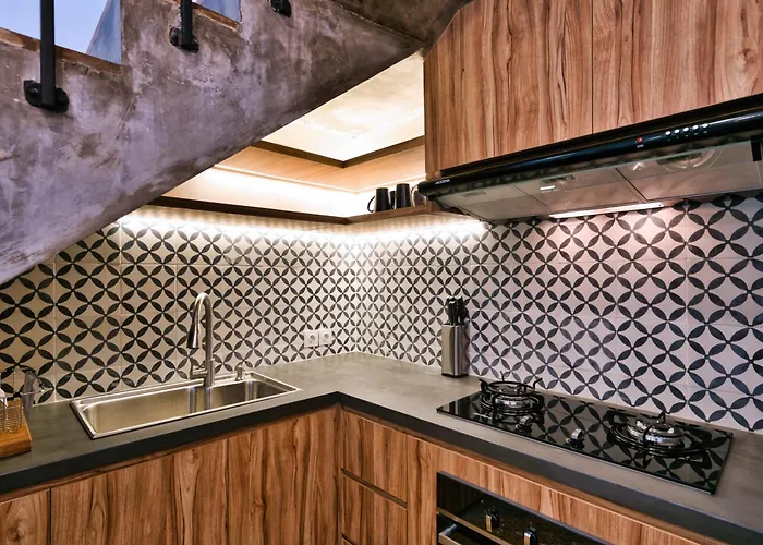 Berawa Townhouse Unit 5 By Betterplace * Canggu (Bali)